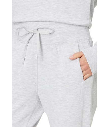 TravisMathew Women's Skyloft Soft Tie Jogggers3