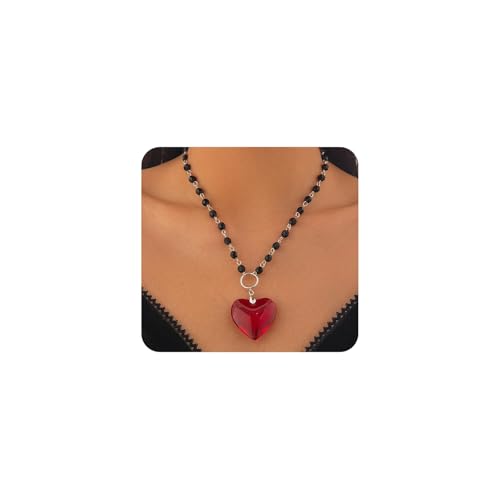 Collier gothique d'exception avec grand cœur de cristal et perles