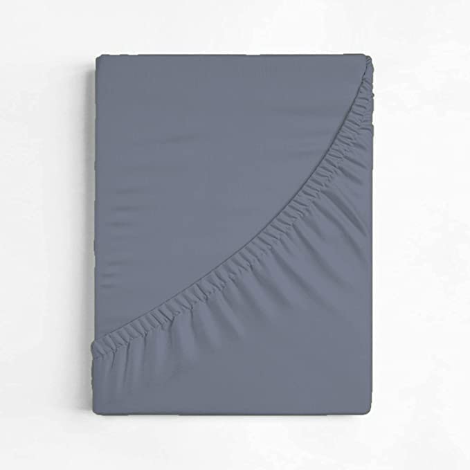 British Home Bedding, Plain Polycotton Percale Fitted Bed Sheets - Image 3
