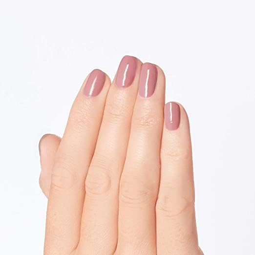 OPI Nail Lacquer Suzi Calls the Paparazzi | Opaque Soft Pink Crème Chip Resistant Nail Polish | Hollywood Collection