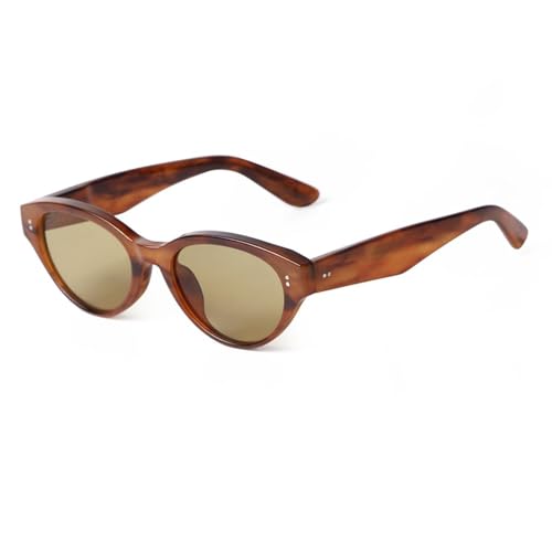 Lunettes de soleil œil de chat pour femmes idéales en terrasse ou plage