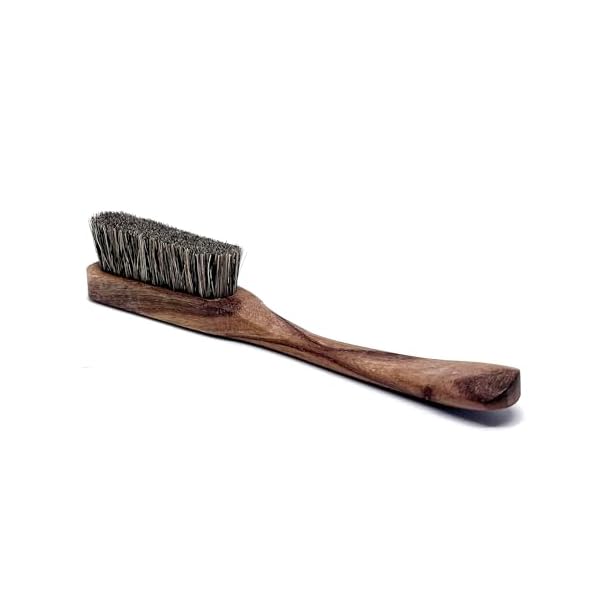 Premium Rock Climbing Brush With Wooden Handle And Thick Boar’s Hair