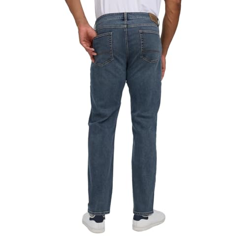 Image of IZOD Men's Straight Fit Classic 5-Pocket Style Jean