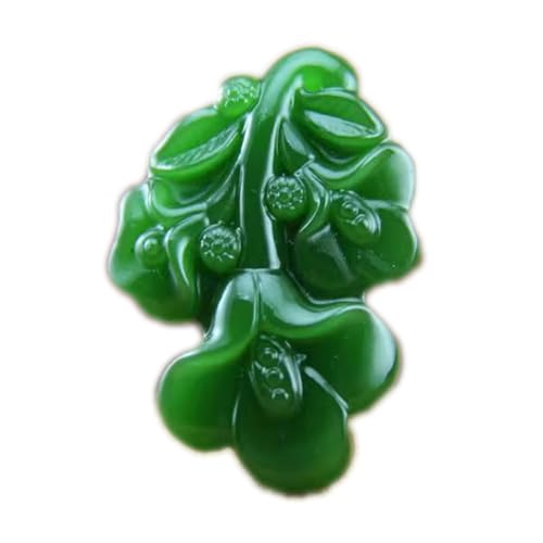 Collier pendentif en jade de bon augure gravé d'un magnolia à offrir à une femme inspirante