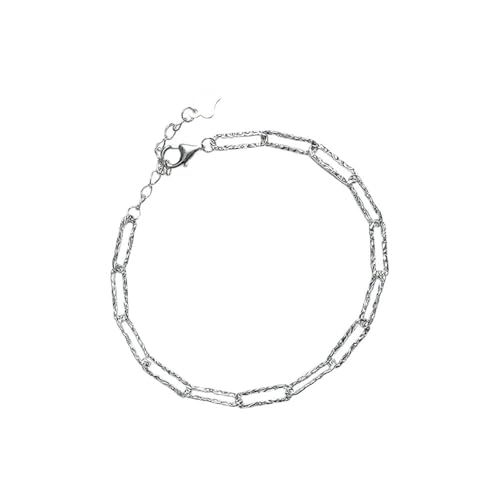 Bracelet Feng Shui creux et géométrique au design raffiné pour elle
