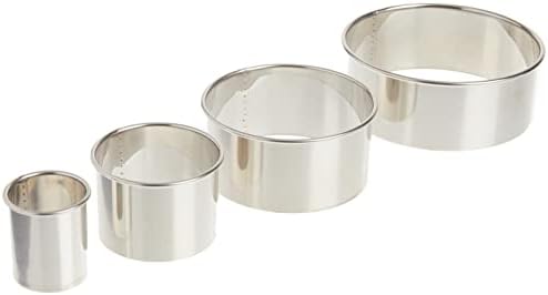 Ateco 4 Piece Stainless Steel Plain Edge Round Cutters Set in Graduated Sizes