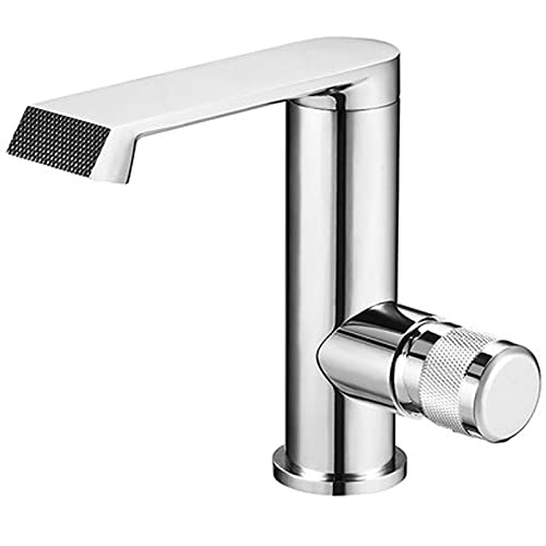 Robinet de lavabo de salle de bain pivotant pour simplifier la routine matinale en famille