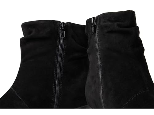 Image of Clarks Women's Teresa Skip