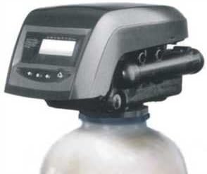 Metered water softener with HIGH FLOW 1" Autotrol 268/762 Logix control, 48,000 grain capacity and by-pass valve
