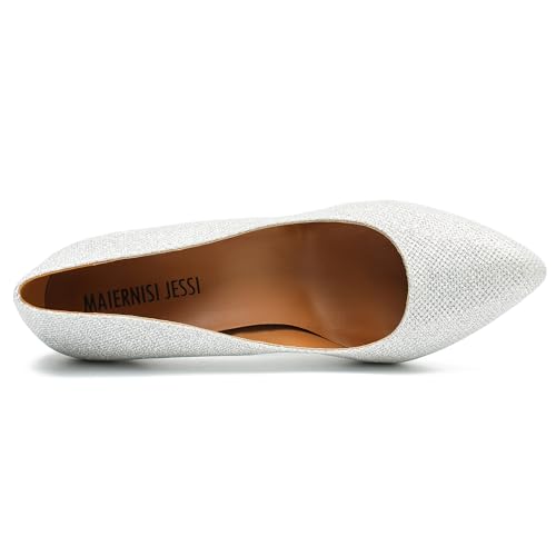 Image of Unisex Men's Women's Classic Mid Kitten Heel Pumps