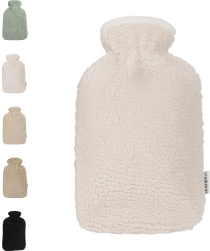 Ølav North Wärmflasche mit Teddybezug, 1.8 Liter, Weiss, Hergestellt aus nachhaltigen Materialien, Geschenk für Frauen, Freundin