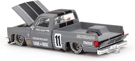 Amazon.com: Kaido House Chevrolet Silverado Kaido V2 by Mini GT in