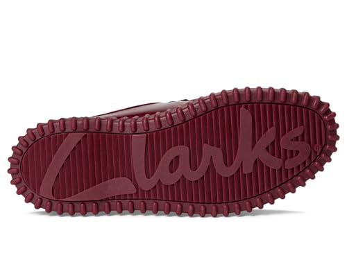 Image of Clarks Torhill Bee Nubuck Schuhe in