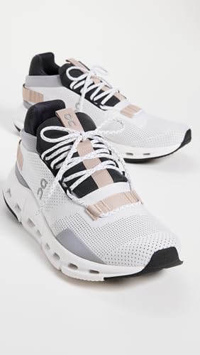Image of On Women's Cloudnova Sneakers