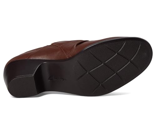Image of Clarks Women's Emily 2 Cove Loafers