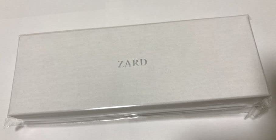 Amazon.co.jp: ZARD（ザード）坂井泉水 キーホルダー : おもちゃ