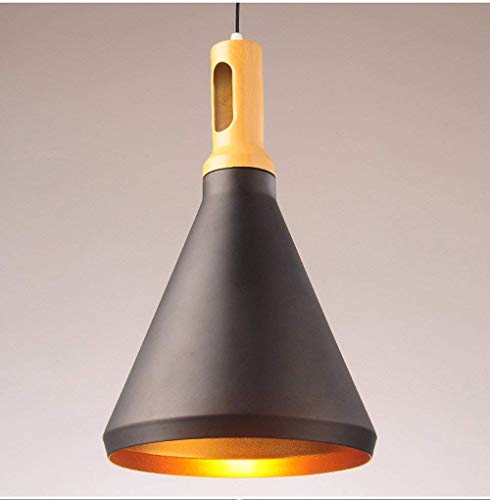 Plafonnier industriel bois noir pour sublimer un salon sombre E27