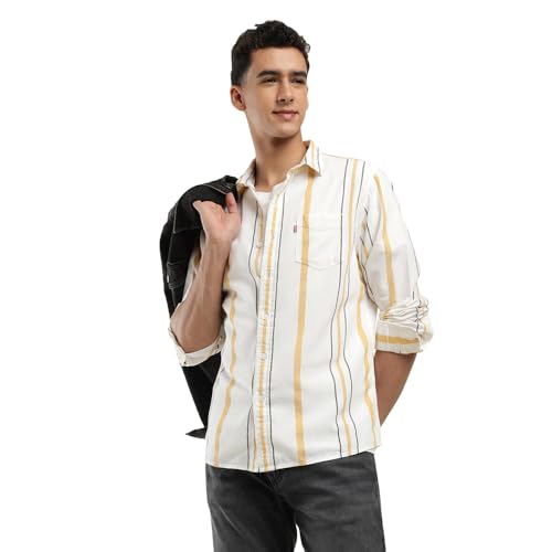 Image of Levi's Men Cotton Checkered Slim Fit Shirt