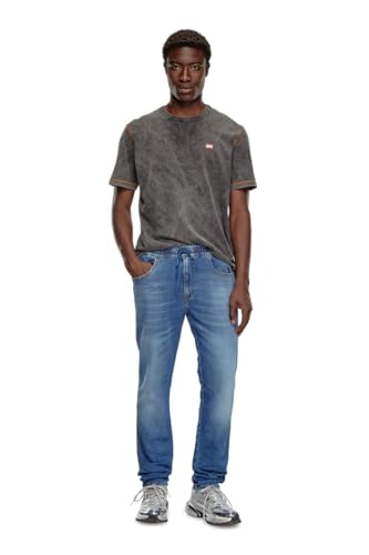Diesel 2060 D-STRUKT Slim JoggJeans®4