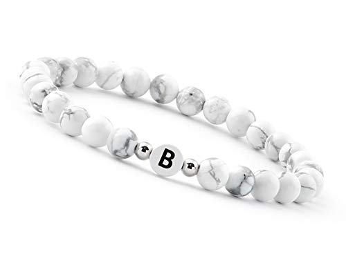 GD GOOD.designs EST. 2015 u00ae Pulsera de Perlas con Letra de Piedra howlita Blanca, Pulsera de la Amistad con Iniciales grabadas (Letra B)