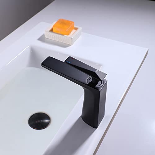 Robinet de salle de bain moderne pour rénovation de vasque noir mat laiton