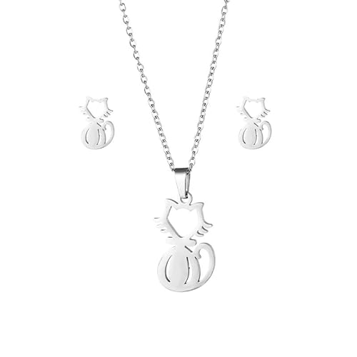 猫 ピアス ２つ入り 金属アレルギー対応