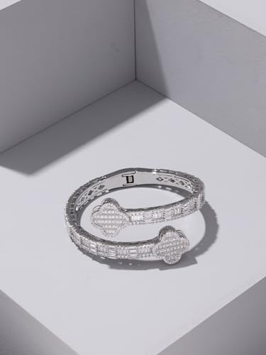 Iced Out 5A Cubic Zirconia Four Leaf Lucky Bangle Bracelet For Men Women, Gold Plated Baguette Diamond Bracelets, Dainty Four Leaf Bangle Bracelet with Spring Clasp4