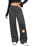 Matériau : L’extérieur de ce pantalon polaire femme est confectionné en un mélange de 55% coton et 45% polyester, alliant la douceur et la respirabilité du coton à la résistance à l’usure et à la tenue de forme du polyester. L’intérieur est doublé de duvet bébé, composé de 95% polyester et 5% élasthanne, offrant une touche douce et douce pour la peau. Ce pantalon chaud femme garantissant une excellente isolation thermique et une grande durabilité.