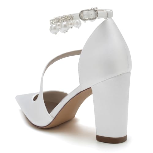Escarpins de mariage en satin le secret d'une silhouette de mariée radieuse