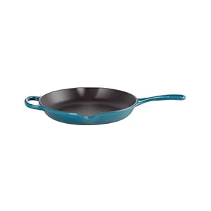 Le Creuset Enameled Cast Iron Signature Iron Handle Skillet, 10.25″ (1-3/4 qt.), Deep Teal