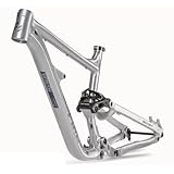 Cuadro de bicicleta con freno de disco: Freno de disco de pilar A de 74 mm. Montaje directo con disco de freno de 180 mm. Para 203 mm, se requiere un sillín adaptador. Enrutamiento interno/externo.