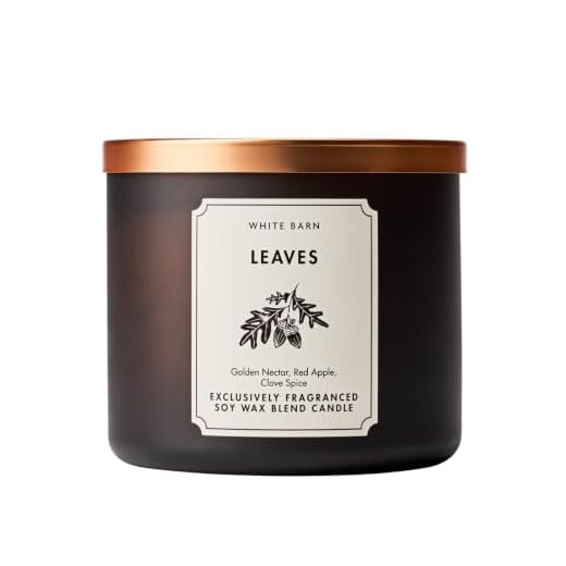 Bath & Body Works 3-Wick Scented Candle in Leaves