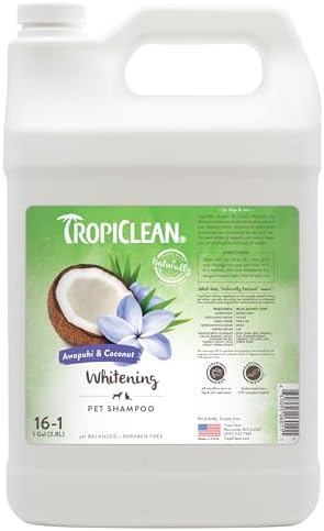 TropiClean Champú para Mascotas - Whitening - Ilumina, Hidrata, Acondiciona la Piel y el Manto I para Perros y Gatos I Libre de Parabenos, Jabón - Awapuhi y Coco, 3,78 L