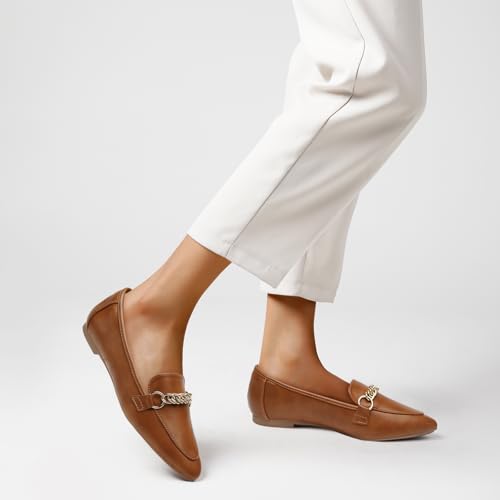Image of Tilocow Metal Chain Loafers for Women Pointed Toe Slip on Flats Comfortable Fashion Work Shoes