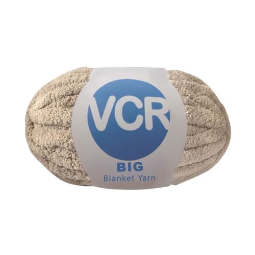 Image of VCR Tan Brown Yarn, 200 Grams Big Chunky Hank, 22 Meters Length, Suitable for Knitting Blankets and Pillows, 100% Polyester Yarn Ball for Crochet DIY, Soft Threads, Pack of 1