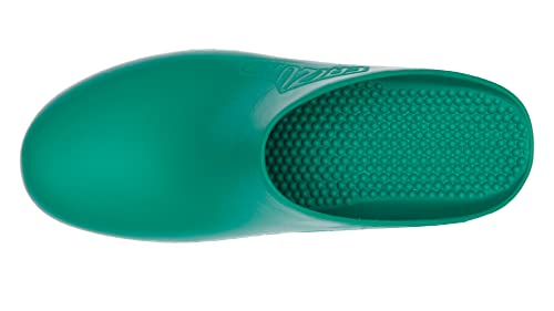 Image of CALZURO Classic Work Clogs Without Holes - Unisex Nursing Clogs - Non Slip Shoes - Autoclavable Rubber Kitchen Shoes for Women and Men -