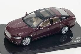 Jaguar XJ CAR Model Caviar Maroon X J Saloon 1:43 Size IXO Dealer Special