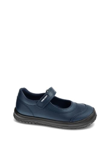 Pablosky Fille 352225 chaussure d'uniforme idéale pour la cour de récréation