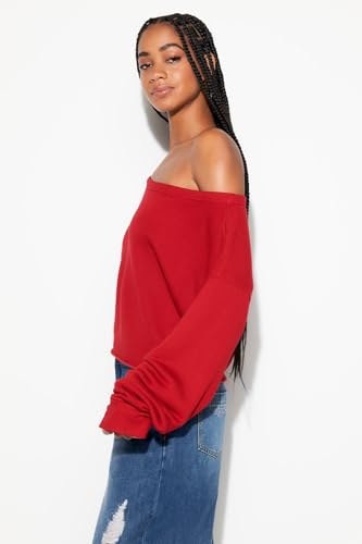 Off Shoulder Sweatshirt by Bella3