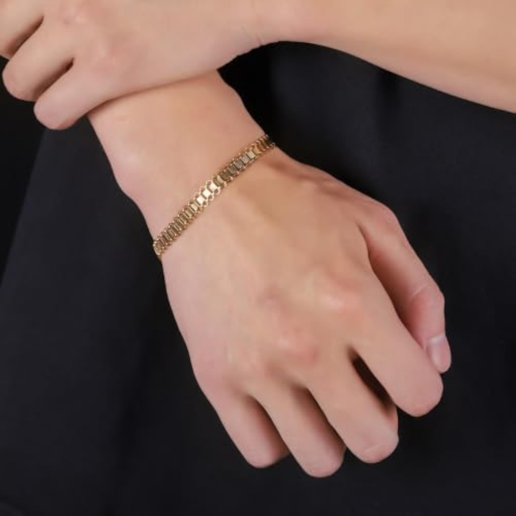 Men's Aurum Ladder Chain Bracelet, Stylish Hand Band