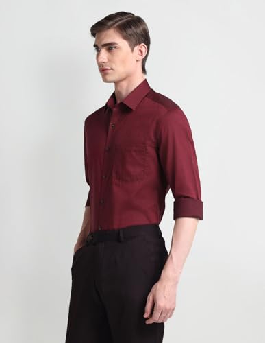 Image of Arrow Men Slim fit Cotton Heathered Long Sleeves Cutaway Collar Shirt