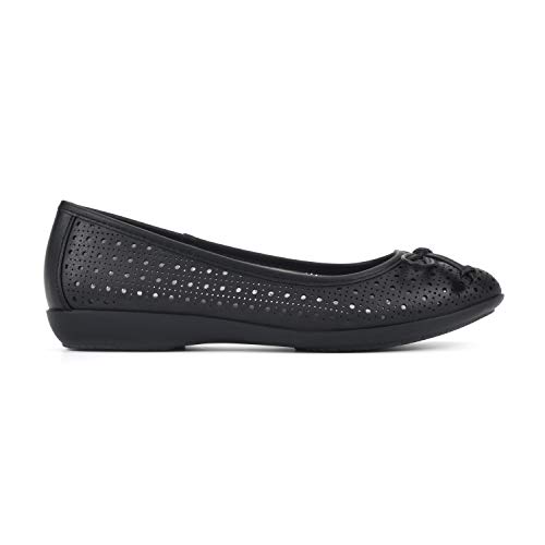 Image of CLIFFS BY WHITE MOUNTAIN Women's Cheryl Cushioned Ballet Flat