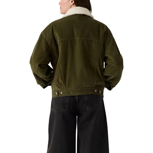 Image of Levi's Women's 90s Sherpa Trucker Jacket (Standard and Plus)