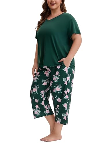 Image of Plus Size Pajamas for Women Set, Womens Plus Size Short Sleeve V Neck Capri Pants Pajama Sets with Pockets