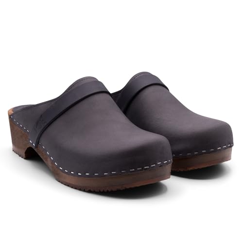 Sandgrens Handmade Swedish Wood Clogs for Men, Low Heel Mule | Malmö4