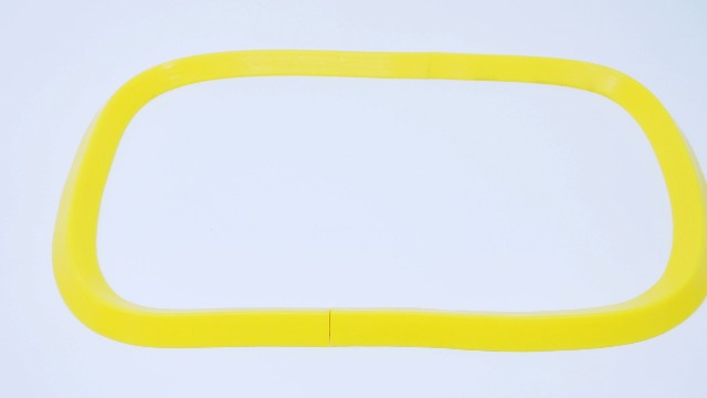 Image of Pushglossy Spill Barrier Dike Solid Liquid Blocker Door Blocker Dike Lab Spill Control Supplies, Composed of 2pcs 5ft Blockers, Yellow (10'L x 2.6 inchW x 1.5 inchH)