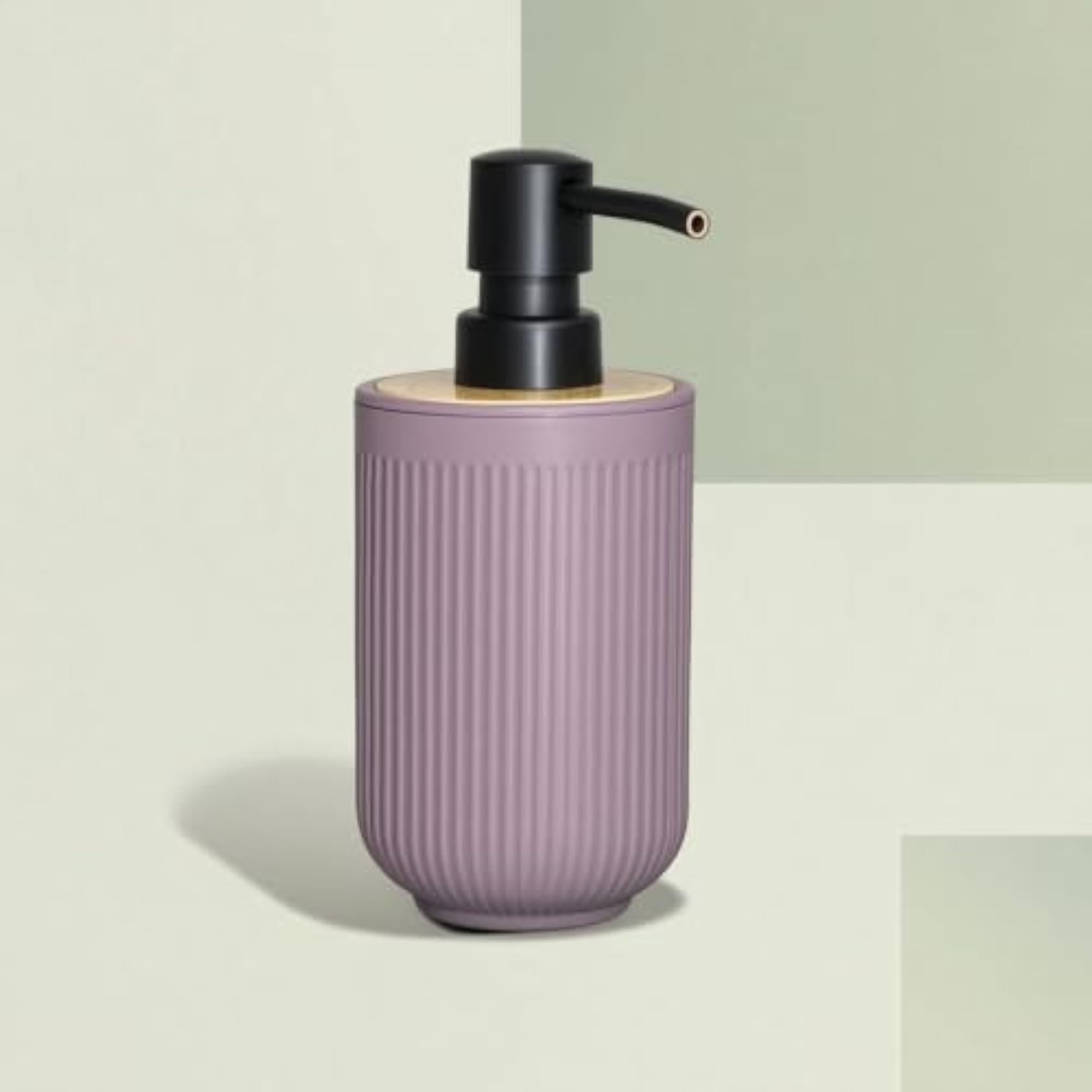 Refillable Lotion Bottle with Pump, Reusable