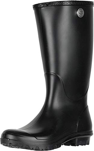 UGG Women's Shelby Matte Boot, Black, 8