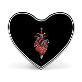 Broches décoratives en métal représentant un cœur tatoué traditionnel avec une épée, idéales pour décorer sacs à dos et vêtements.