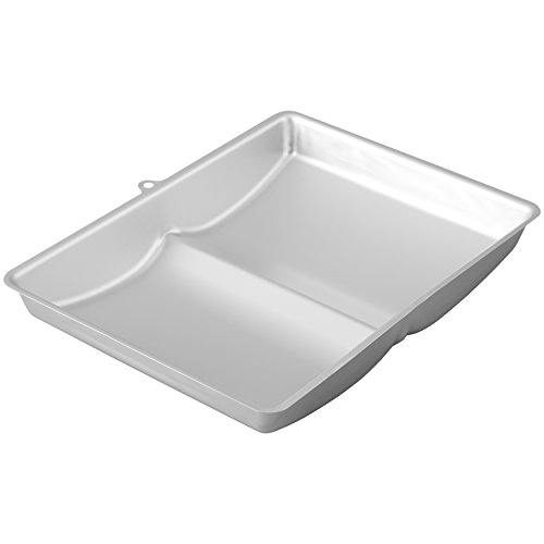 Wilton Large Aluminum 3D Book Cake Pan, Silver, Aluminum